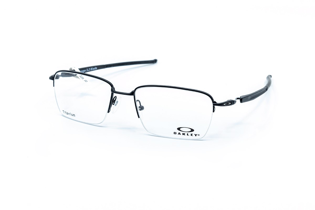 Oakley-optisch-Optiek-Vermeulen-2020-10-005.jpg